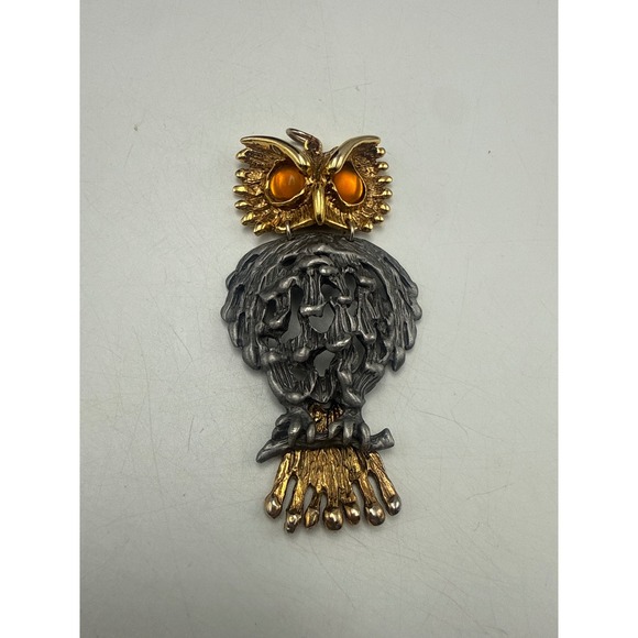 Unbranded Jewelry - Vintage Mixed Metal Owl Pendant Amber Cabochon Eyes Articulated Statement Charm
